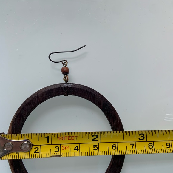 Solid wood hoop earrings - Picture 3 of 3